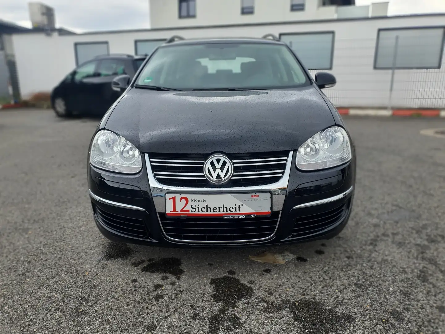 Volkswagen Golf Variant 1,6 Trendline 102 PS Schwarz - 2
