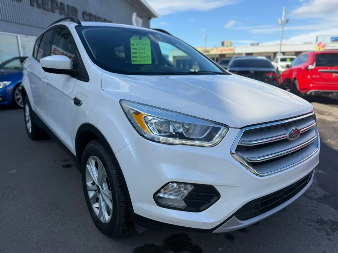 Ford Escape снимка Ford Escape