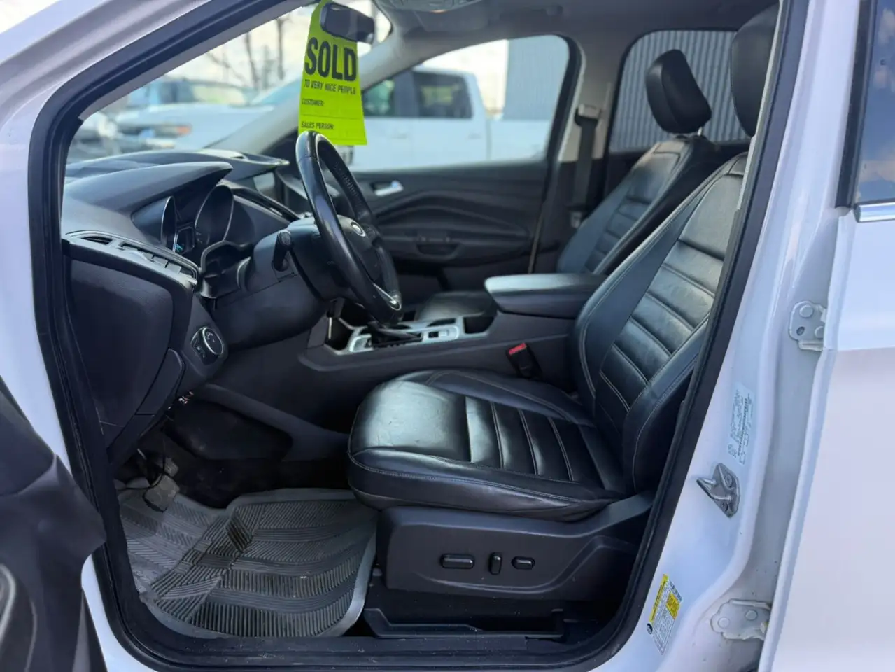 Ford Escape снимка Ford Escape