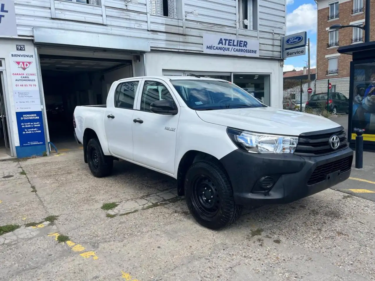 Toyota Hilux