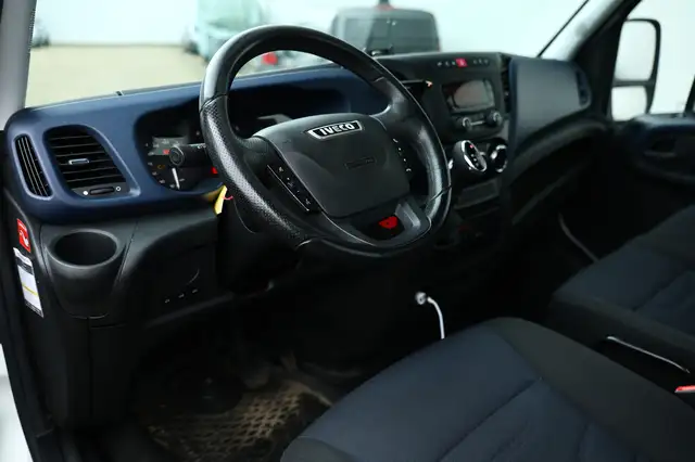 Iveco Daily view 13