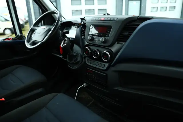 Iveco Daily view 8