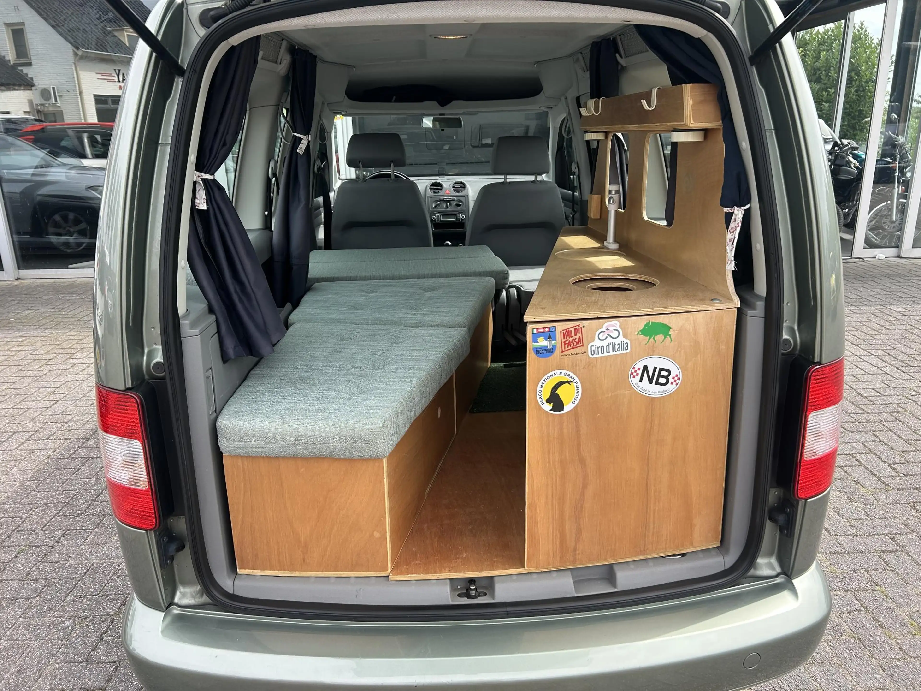 Volkswagen Caddy Maxi camper 1.6 Trendline 5p. camper inrichting/ai — photo 3