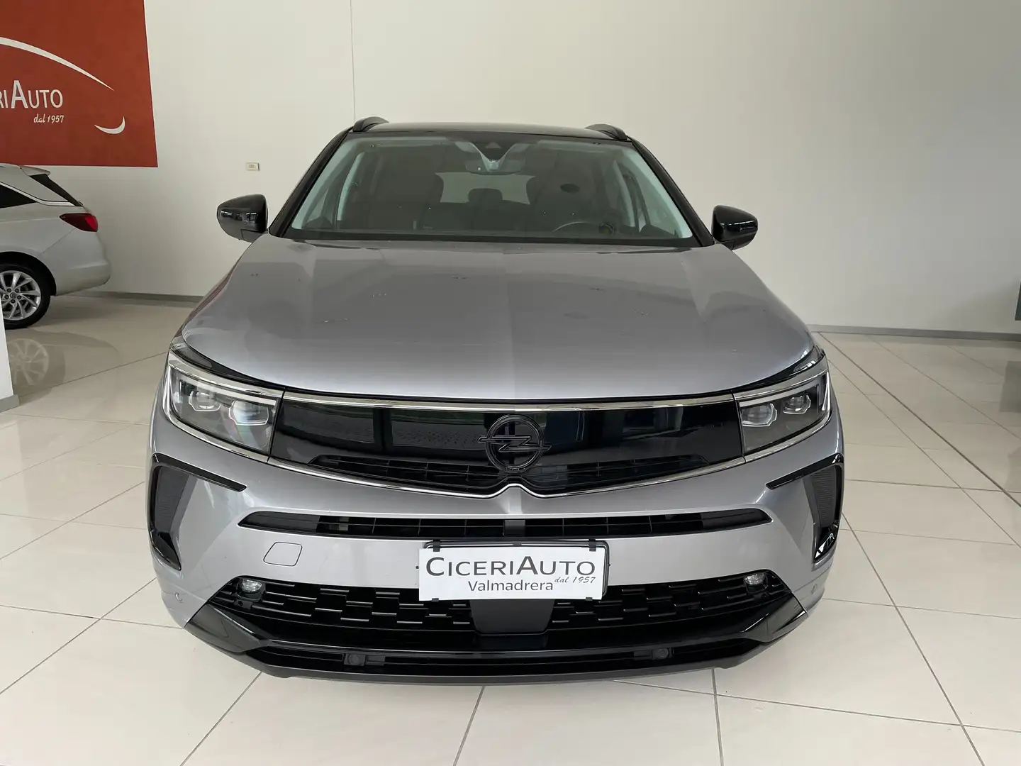 Opel Grandland 1.6 phev GSe awd 300cv auto Grigio - 2