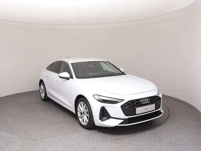 Audi A5 view 2