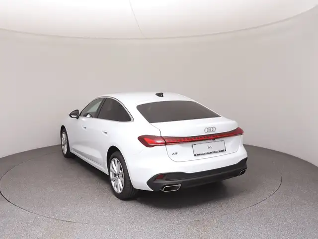 Audi A5 view 5