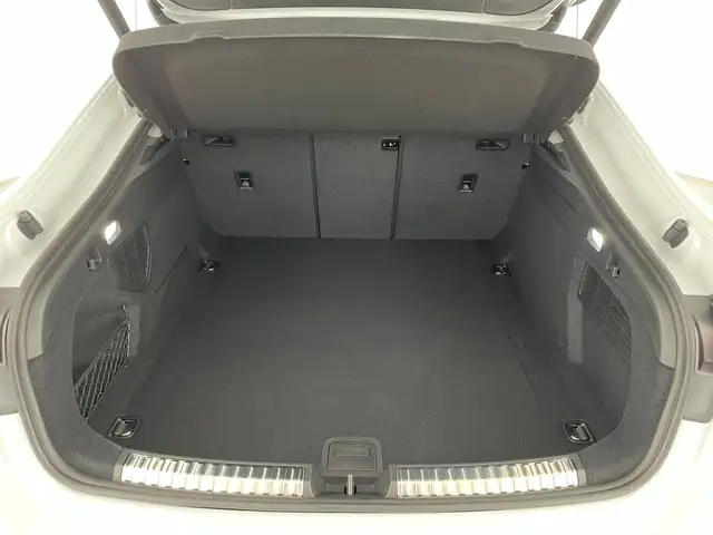 Audi A5 view 7