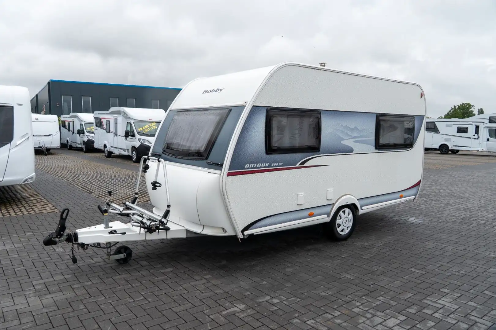 Hobby ONTOUR 390 SF RADTRÄGER+TV STECKDOSE+QUERBETT Weiß - 2