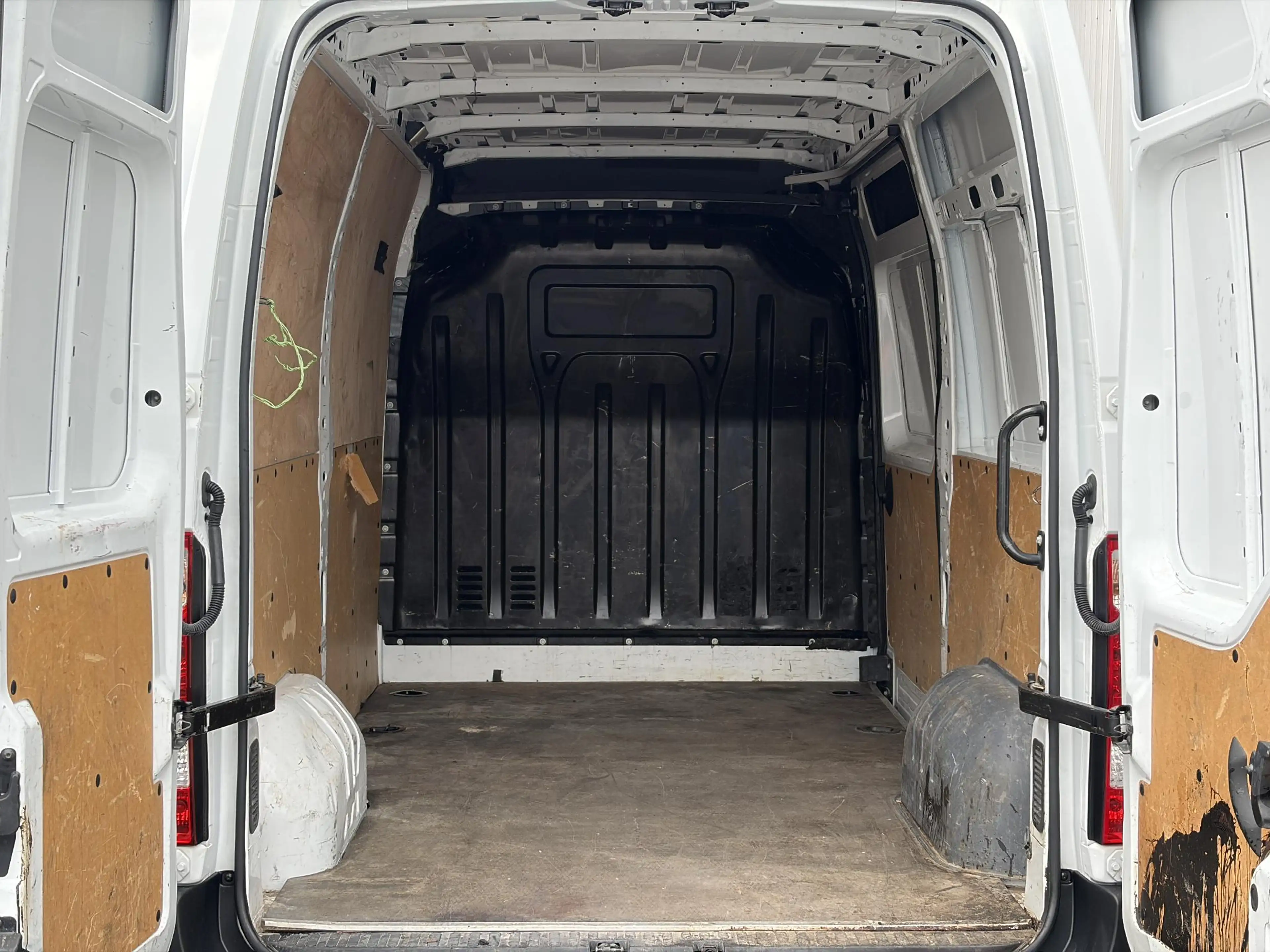 Opel Movano 2.3 Turbo L2H2*A/C*CAM*PDC*3-PERS* — photo 8