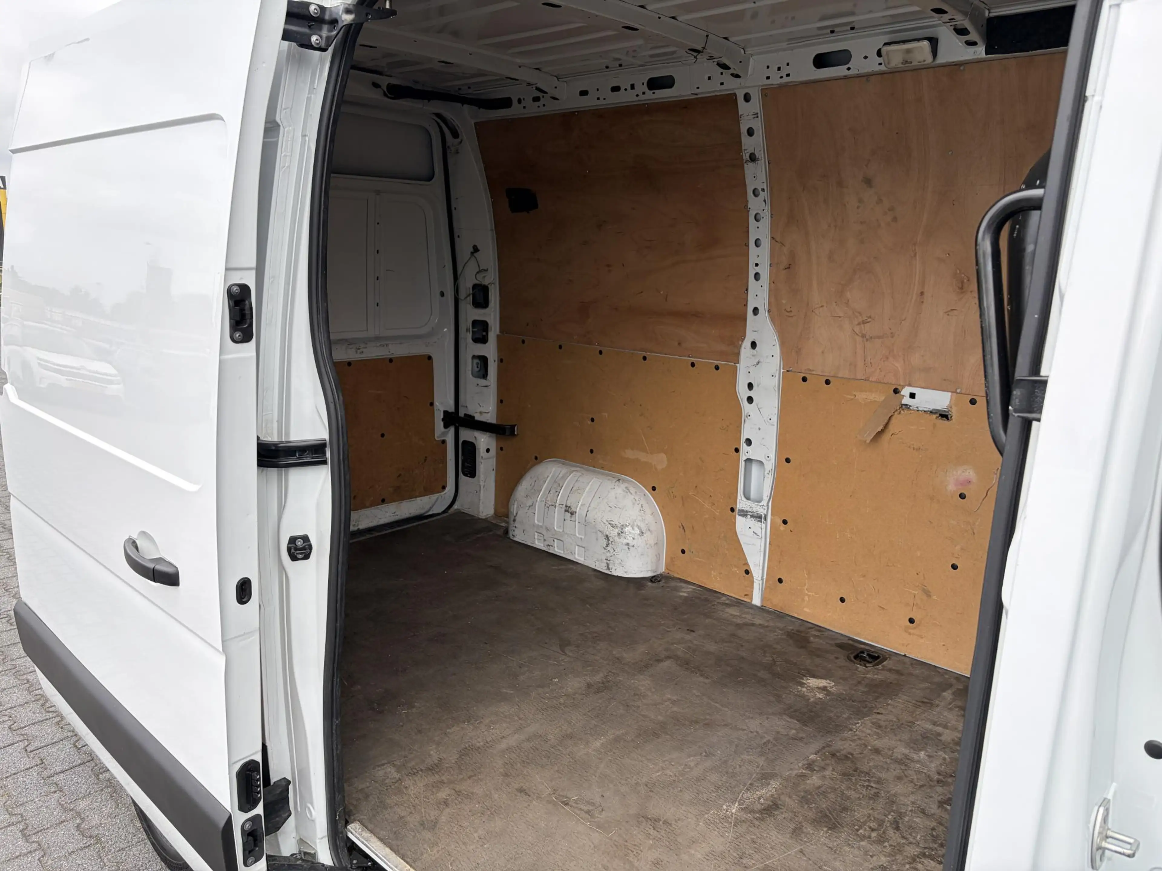 Opel Movano 2.3 Turbo L2H2*A/C*CAM*PDC*3-PERS* — photo 4