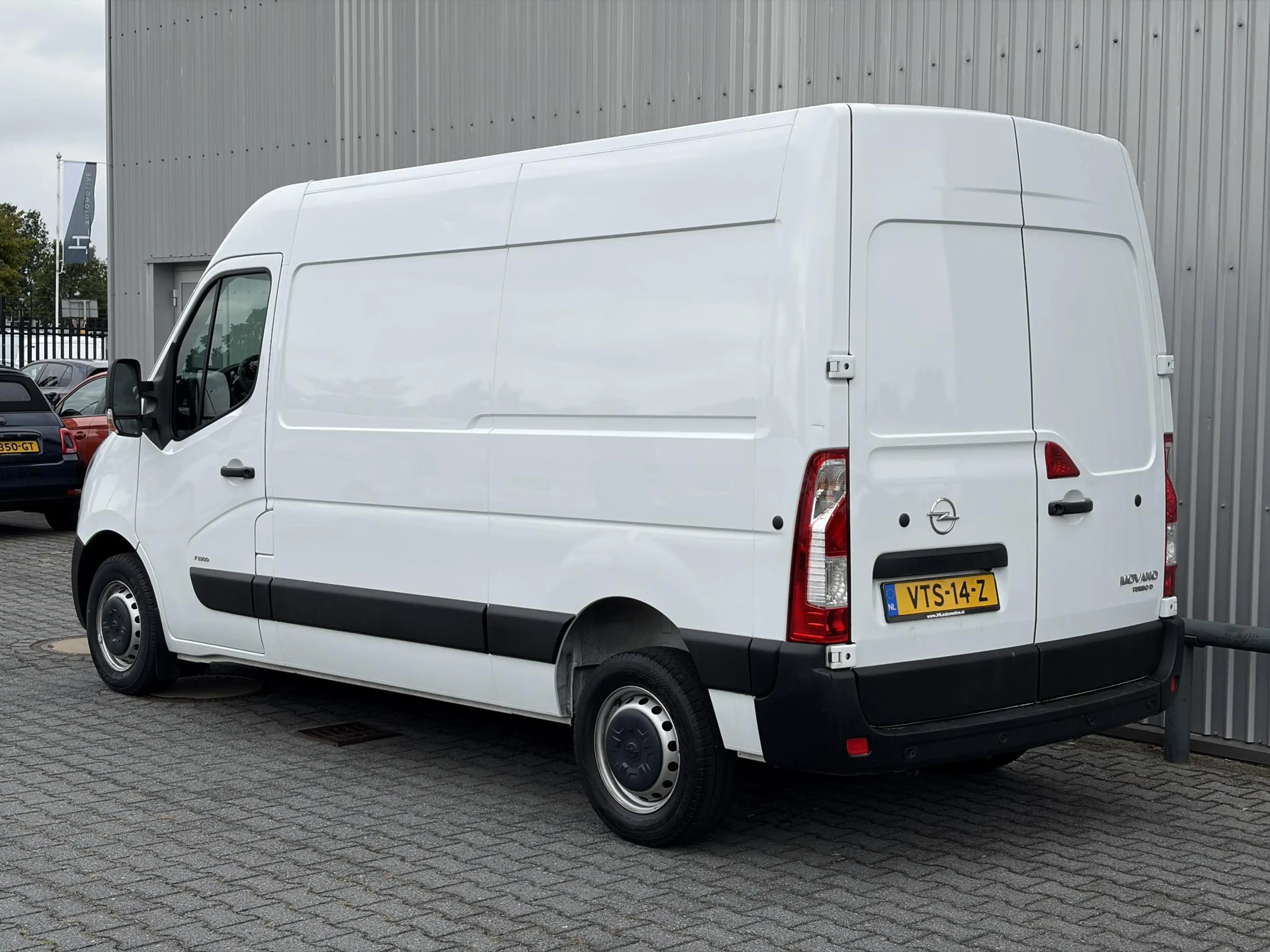 Opel Movano 2.3 Turbo L2H2*A/C*CAM*PDC*3-PERS* — photo 2