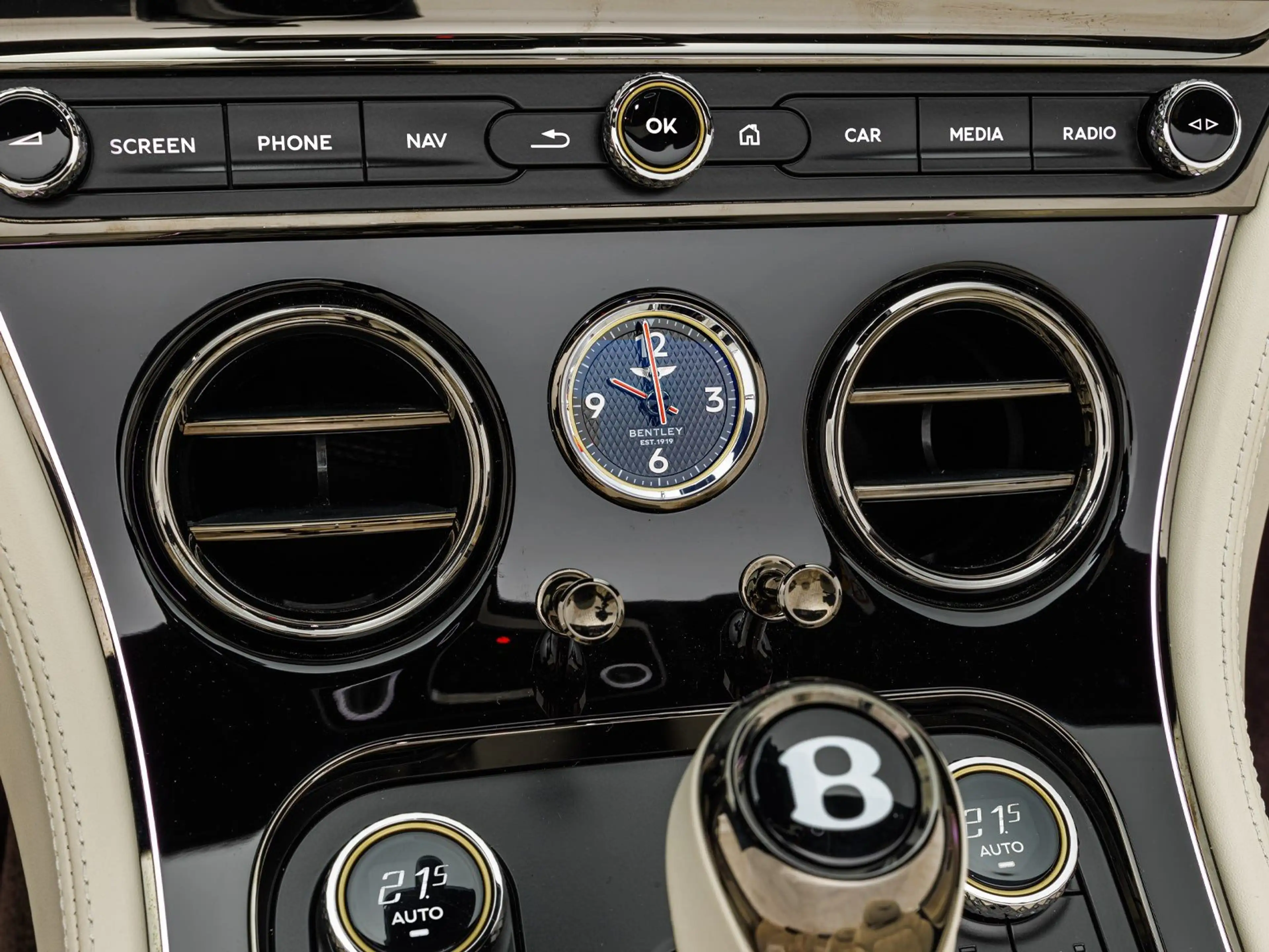 Bentley Continental GTC S / Akrapovic - Sportabgasanlage — photo 15