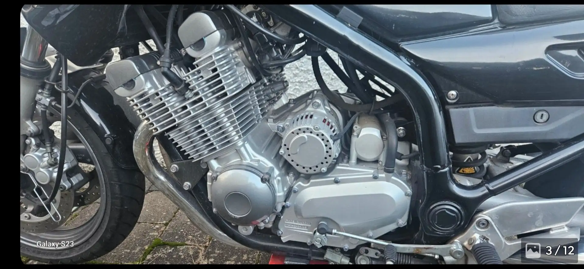Yamaha XJ 900 Diversion S Černá - 2