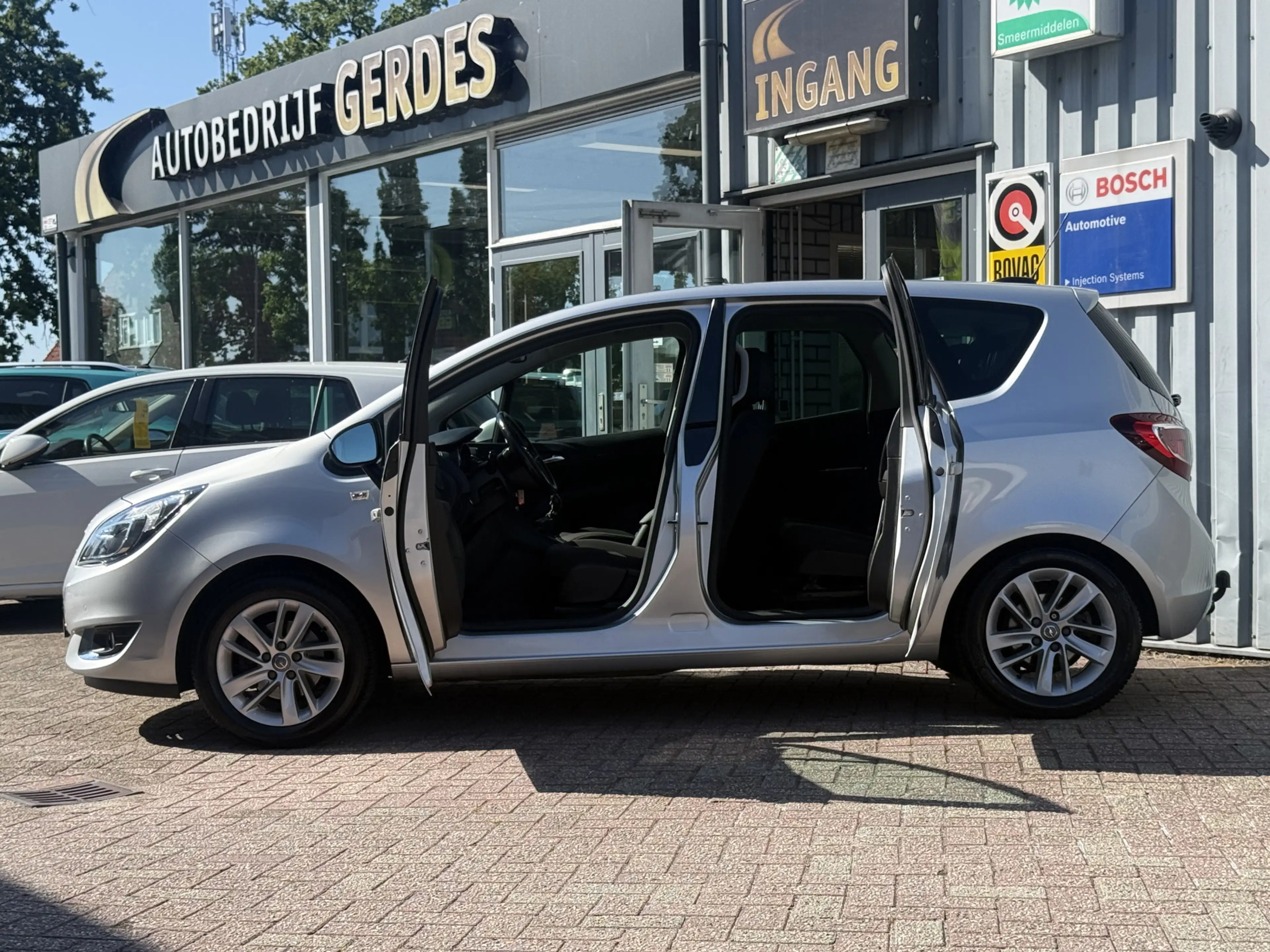 Opel Meriva 1.4 Turbo Cosmo | DEALER ONDERHOUDEN | NAVI | TREK — photo 3