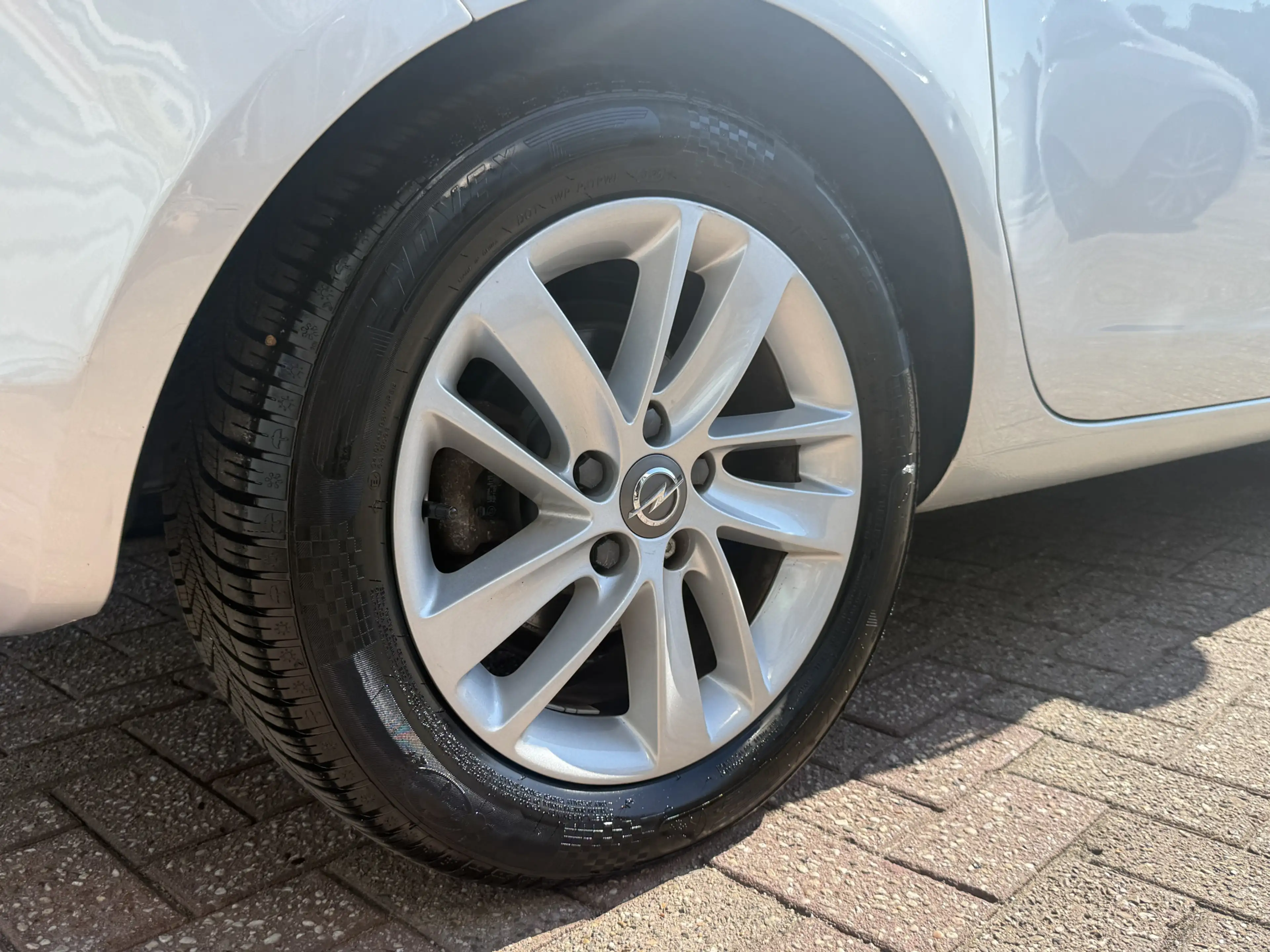 Opel Meriva 1.4 Turbo Cosmo | DEALER ONDERHOUDEN | NAVI | TREK — photo 15