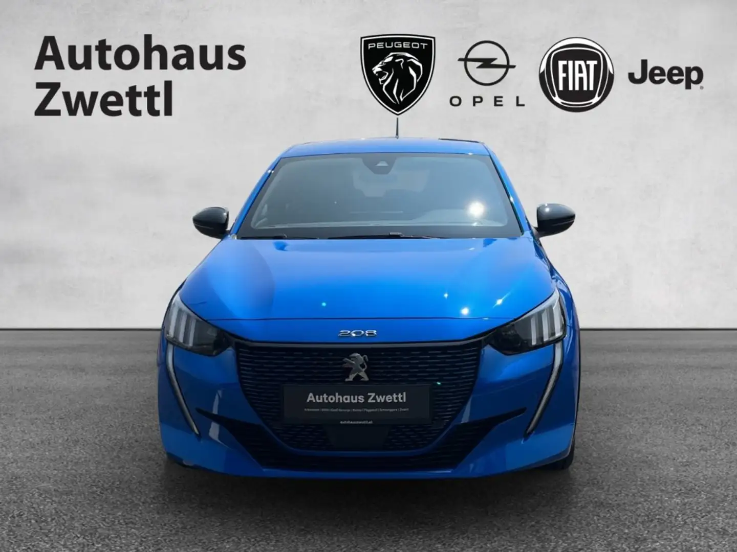 Peugeot 208 E-208 GT Elektro 136 50kWh Akku Blau - 2