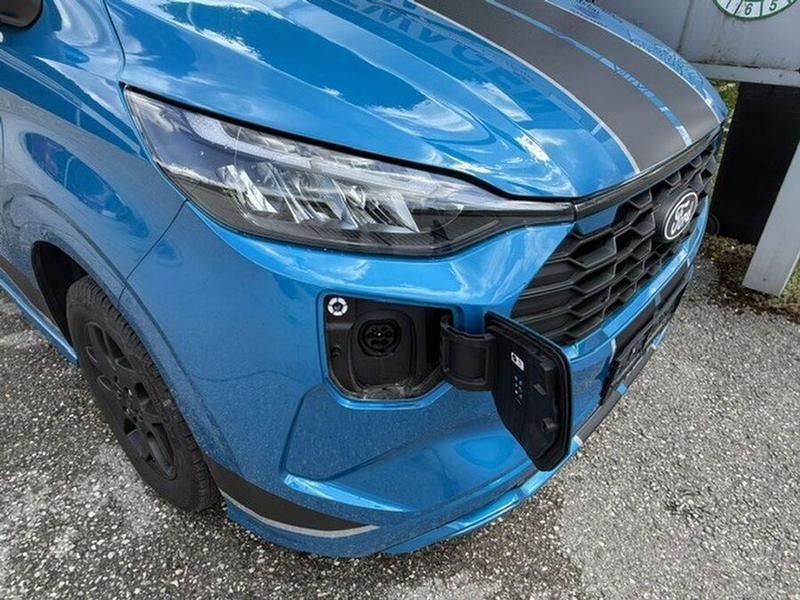 Ford Transit Custom Plug-in Hybrid 340 L1 Tourneo Sport FWD — photo 13