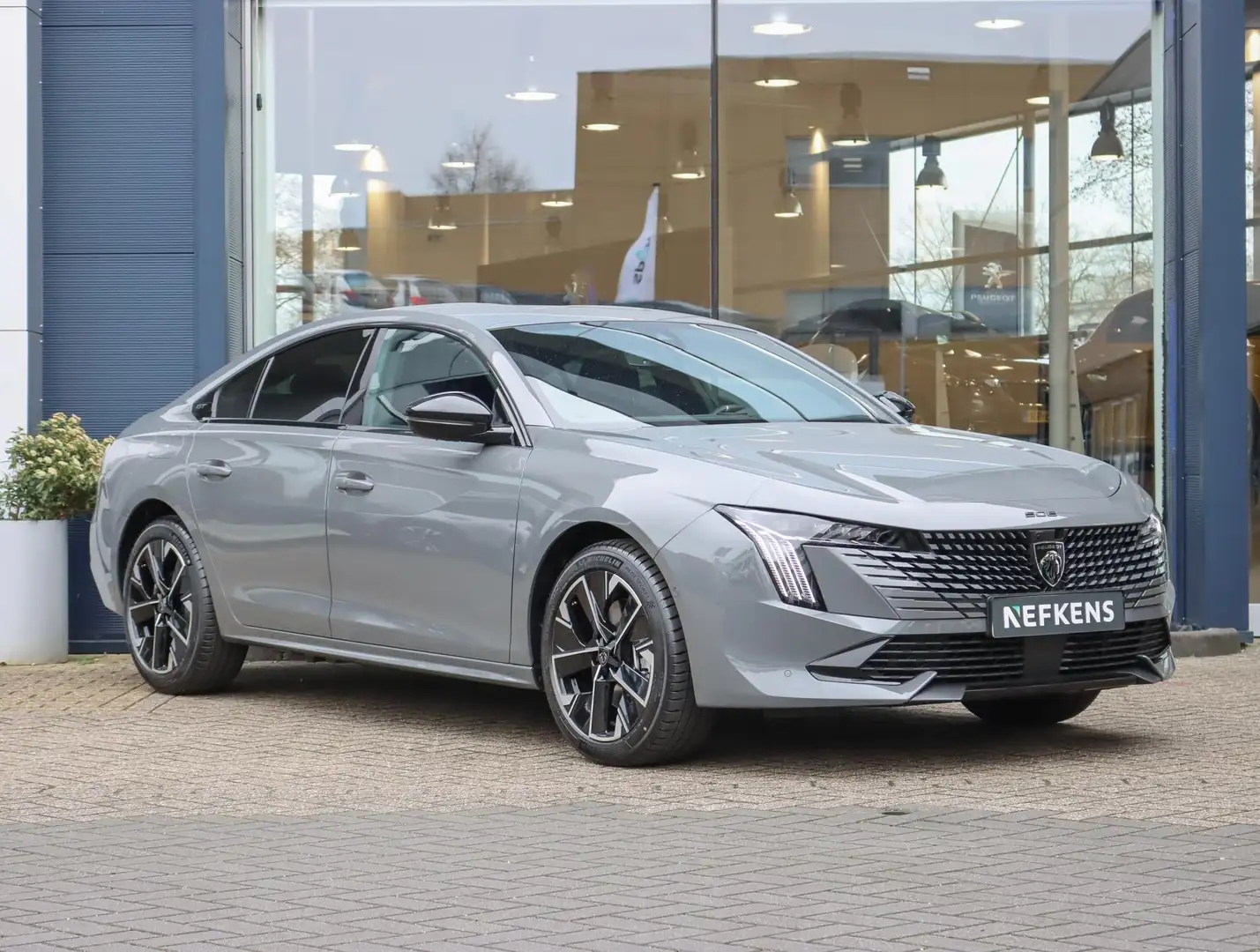 Peugeot 508 1.6 HYbrid 180 PK GT Navigatie | Achteruitrijcamer - 2