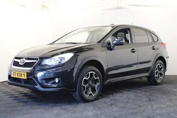 2.0i Executive AWD