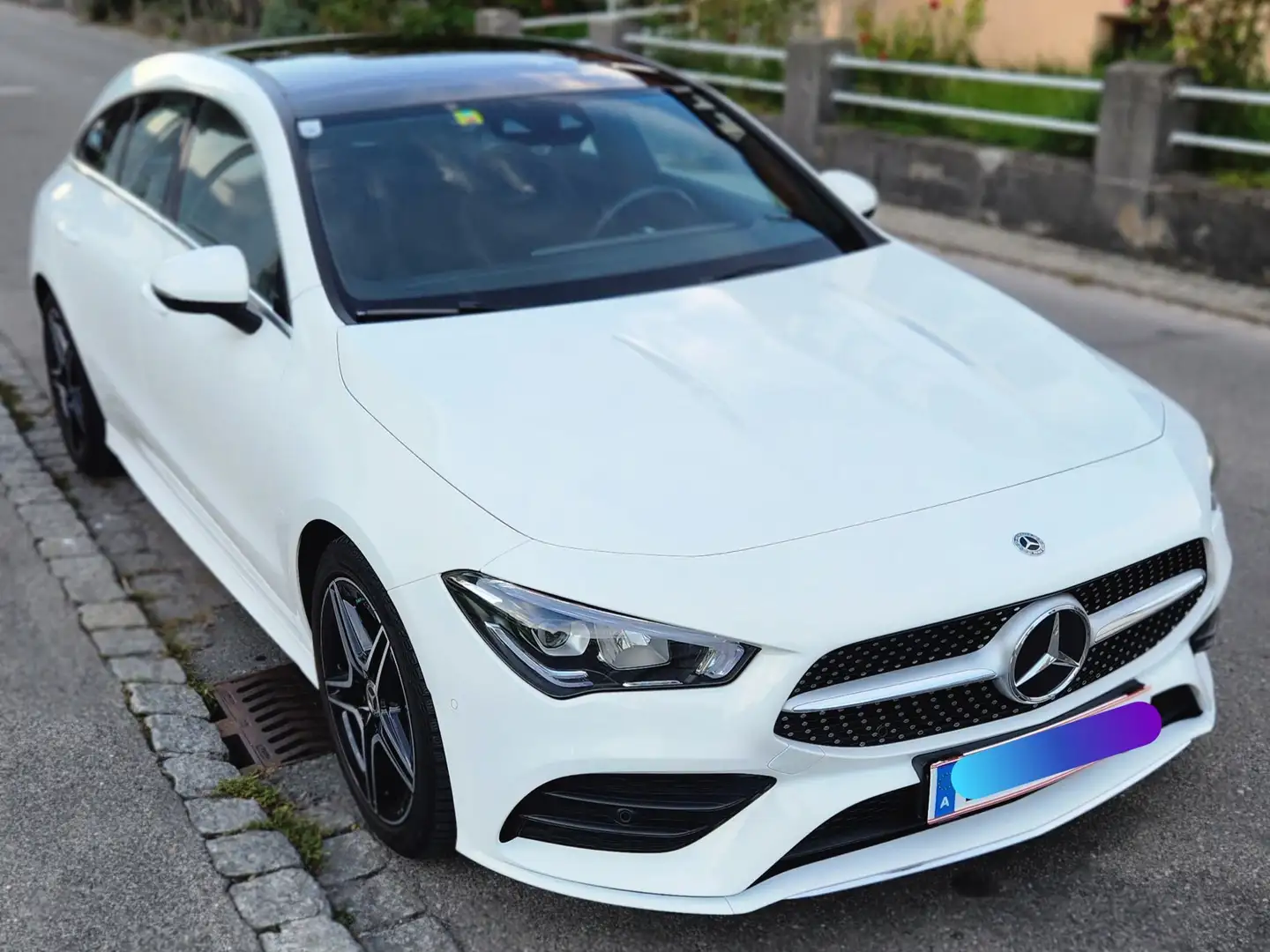 Mercedes-Benz CLA 180 AMG GARANTIE bis 03.2027 Weiß - 1