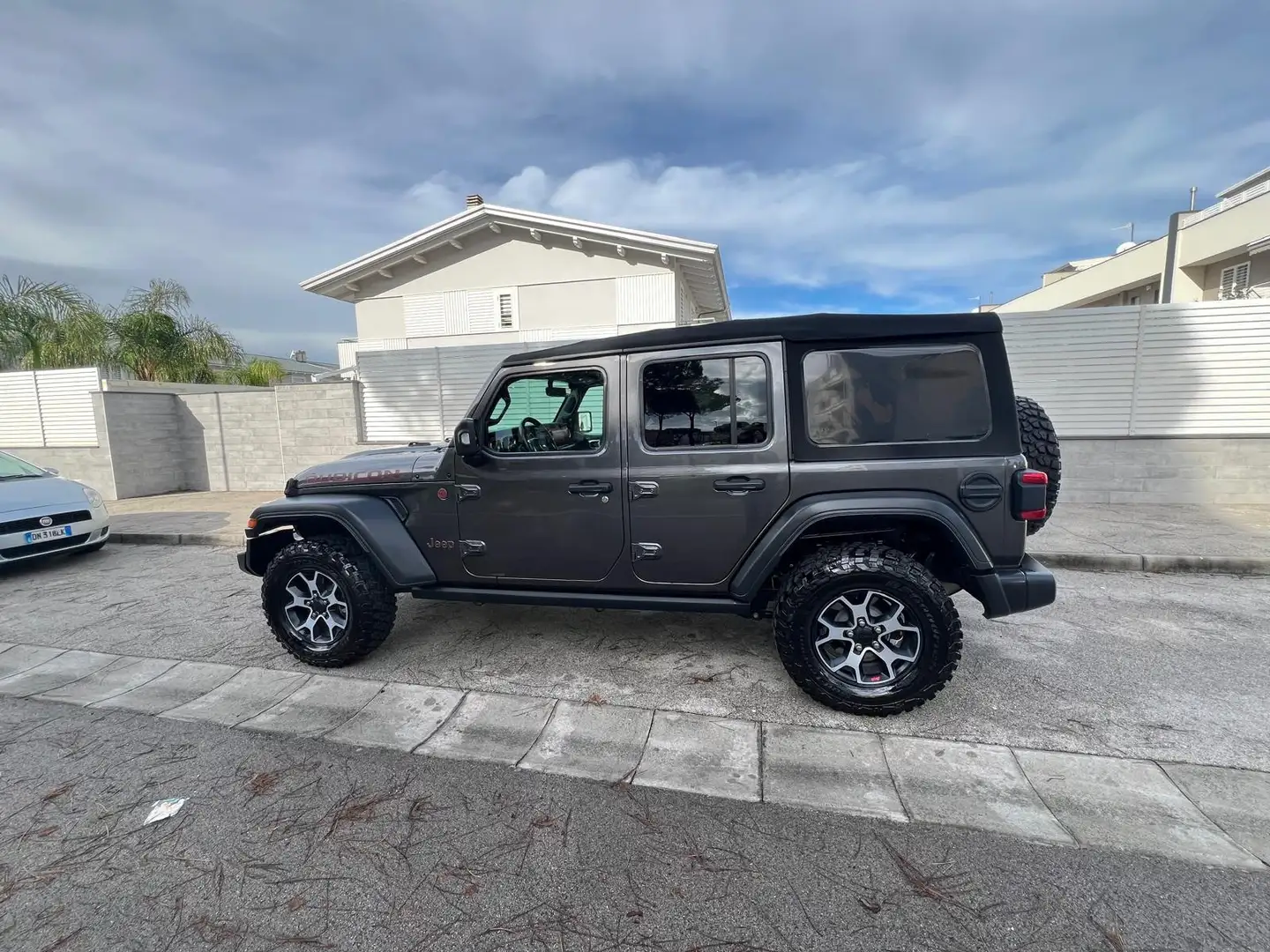 Jeep Wrangler Wrangler Unlimited 2.0 turbo Rubicon auto Grigio - 2