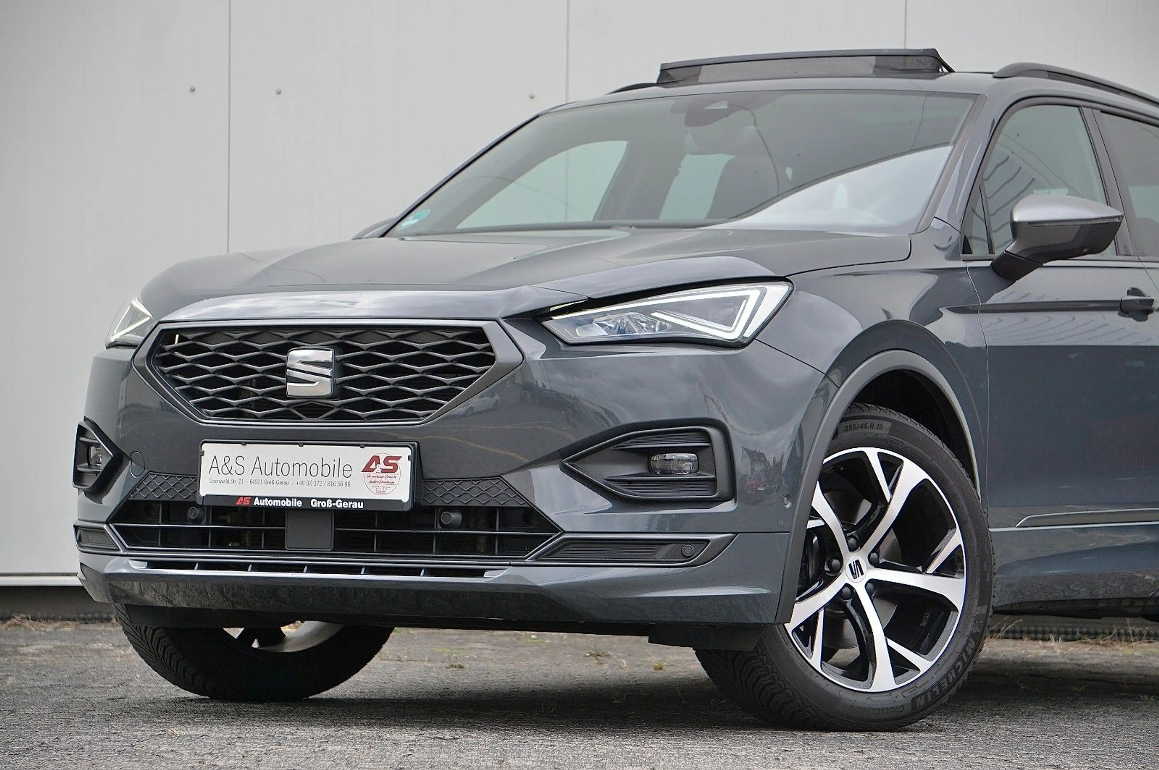 SEAT Tarraco 2.0 TDI FR 4x4 *UNFALLFREI *PANO *AHK