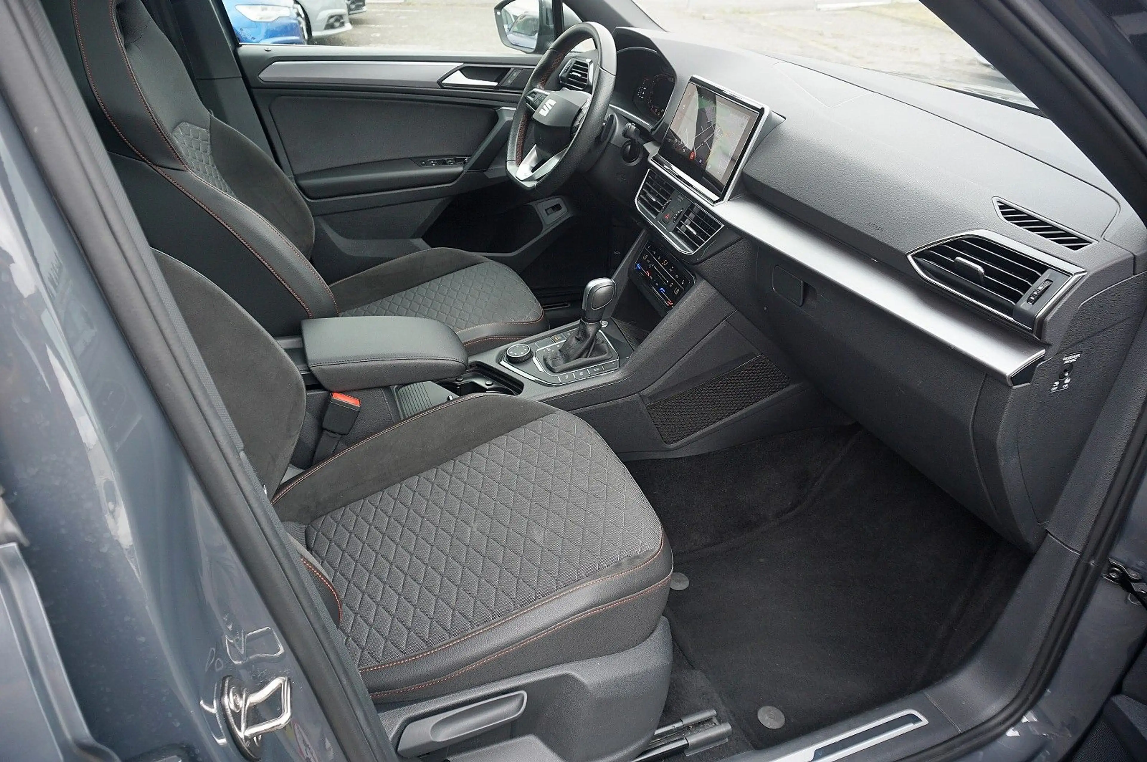 SEAT Tarraco 2.0 TDI FR 4x4 *UNFALLFREI *PANO *AHK — photo 11