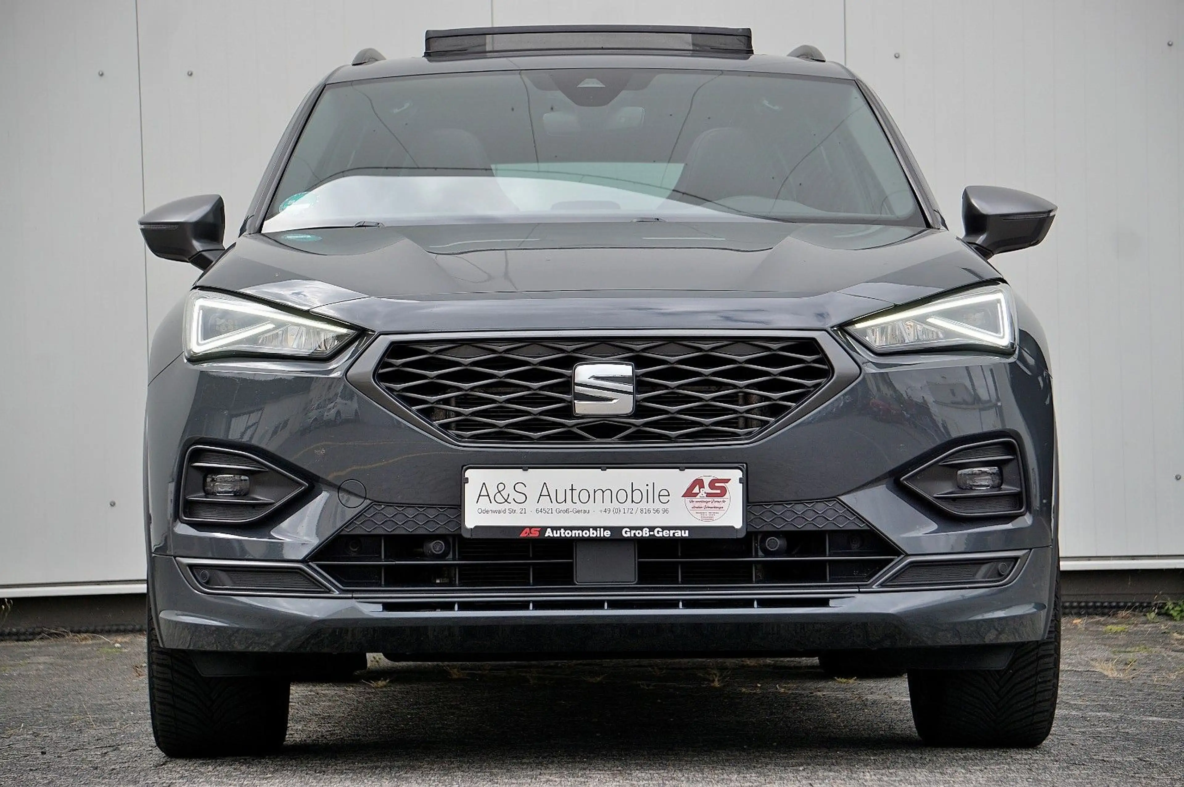SEAT Tarraco 2.0 TDI FR 4x4 *UNFALLFREI *PANO *AHK — photo 4