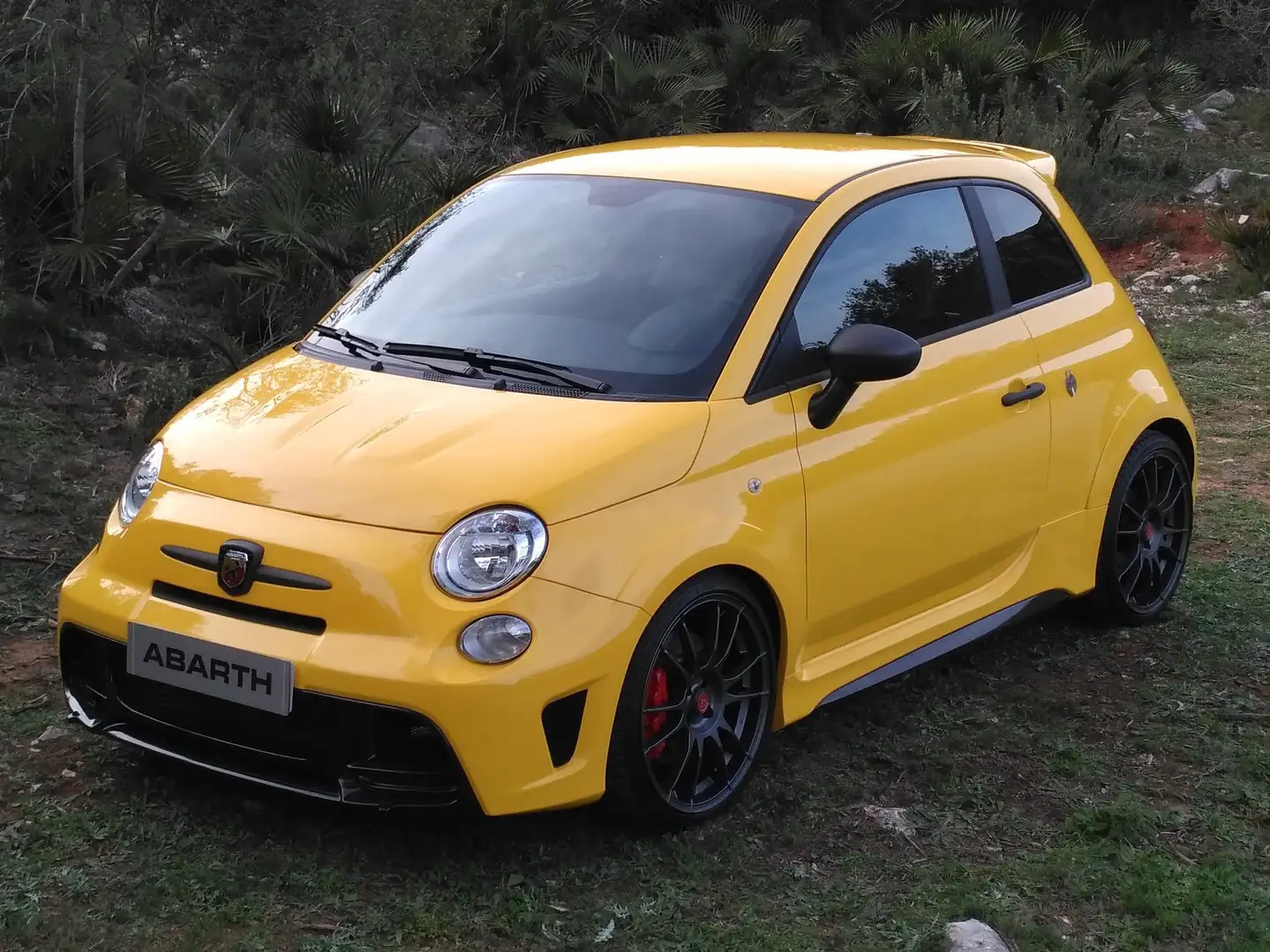 Abarth 695 695 BIPOSTO RECORD Geel - 2