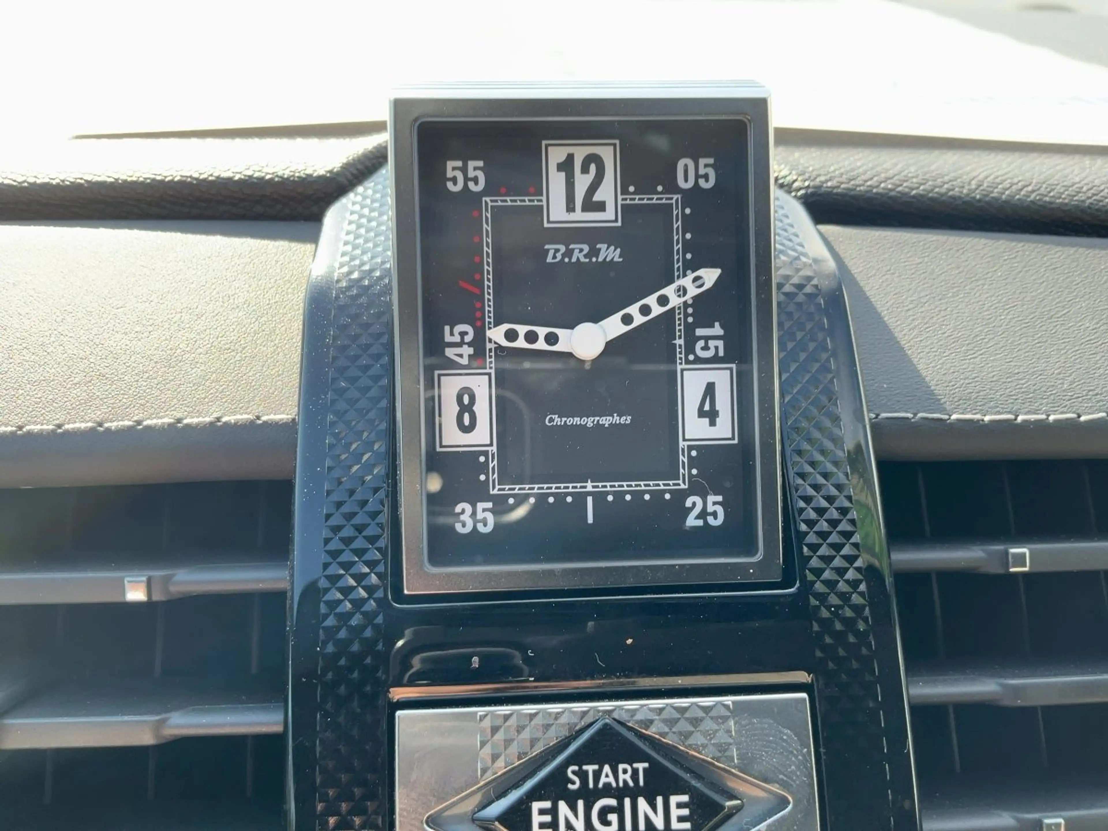 DS Automobiles DS 7 225 S&S 4x2 E-Tense W Rivoli AHK+Kam.+Leder — photo 20