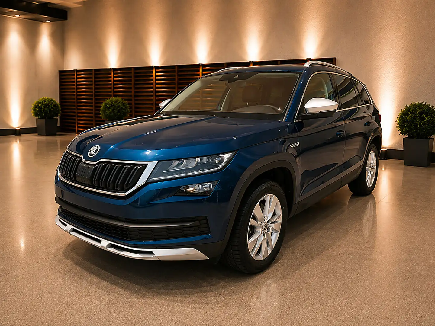 Skoda Kodiaq 2,0 TDI SCR 4x4 Scout DSG ***7 Sitzer*** Blau - 2
