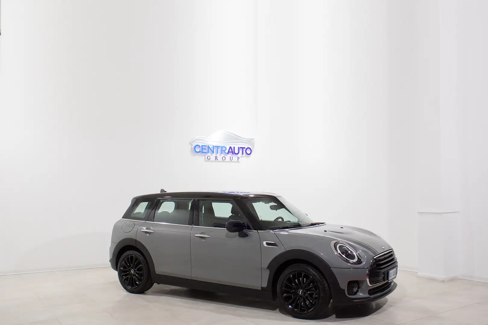 MINI Cooper D Clubman 2.0 150cv *CERCHI 17'', PARK DISTANCE* Grigio - 2