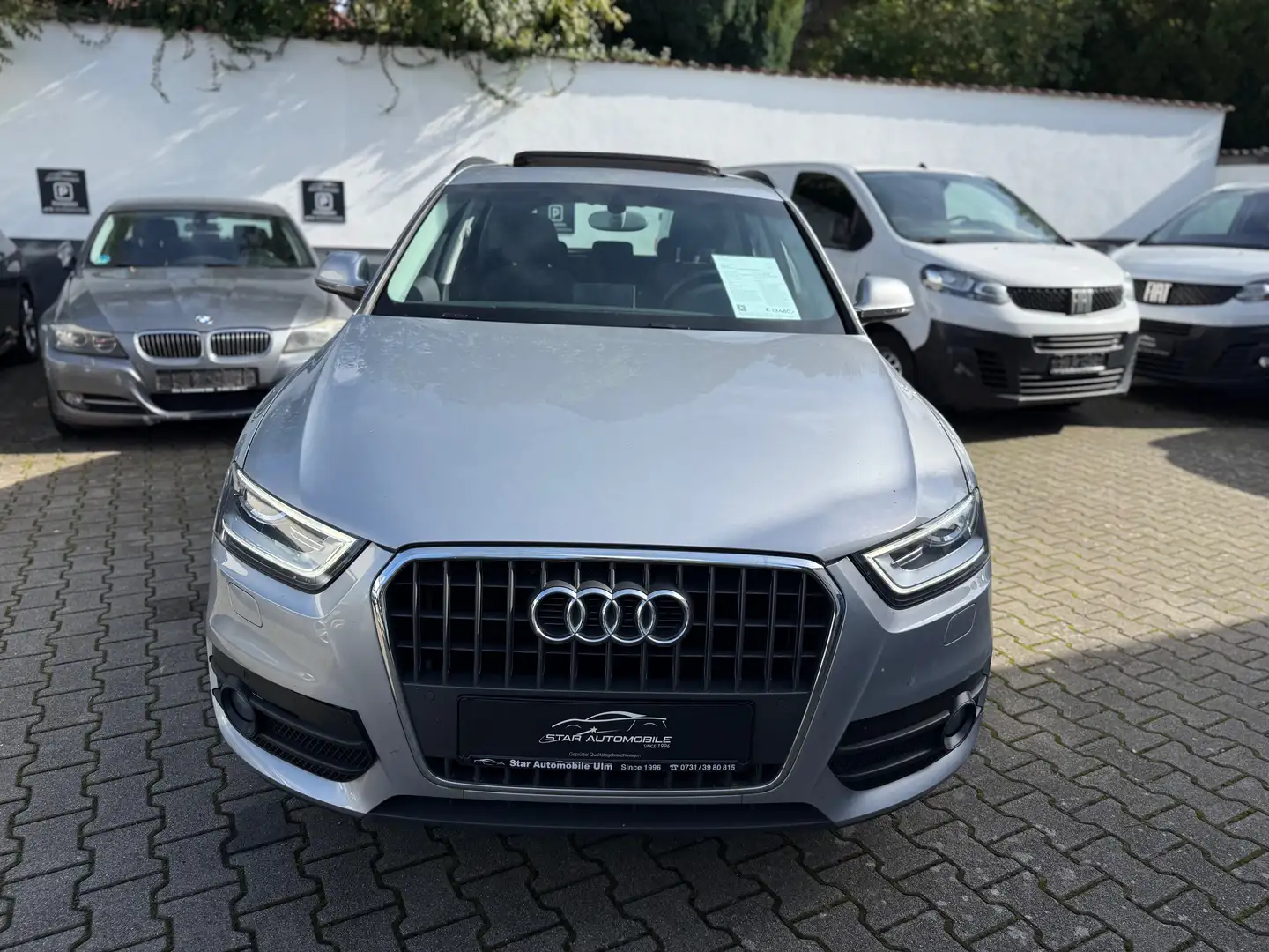 Audi Q3 1.4 TFSI ACT DSG s-tronic*Panorama*PDC*Navi*Xenon Grau - 2