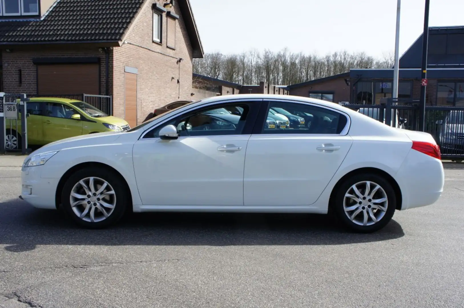 Peugeot 508 1.6 THP BLUE L. PREM CRUISE/H.LEDER/NAVI/XENON/PAR Blanco - 2