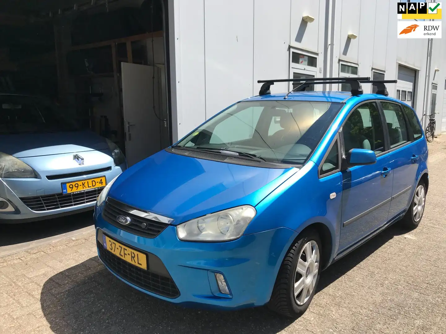 Ford C-Max 1.8-16V Trend Airco Cruise Trekhaak Blauw - 1
