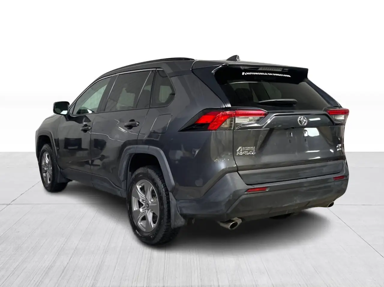 Toyota RAV 4 снимка Toyota RAV 4