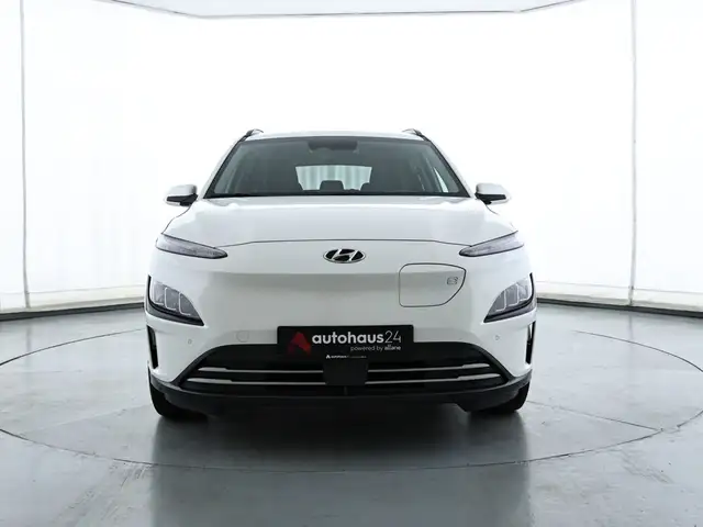 Hyundai Kona view 2