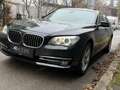 BMW 730 xDrive*MEGA VOLL*NAVI*HUD*SITZHZG*XENON*KREDIT MÖ Schwarz - thumbnail 6