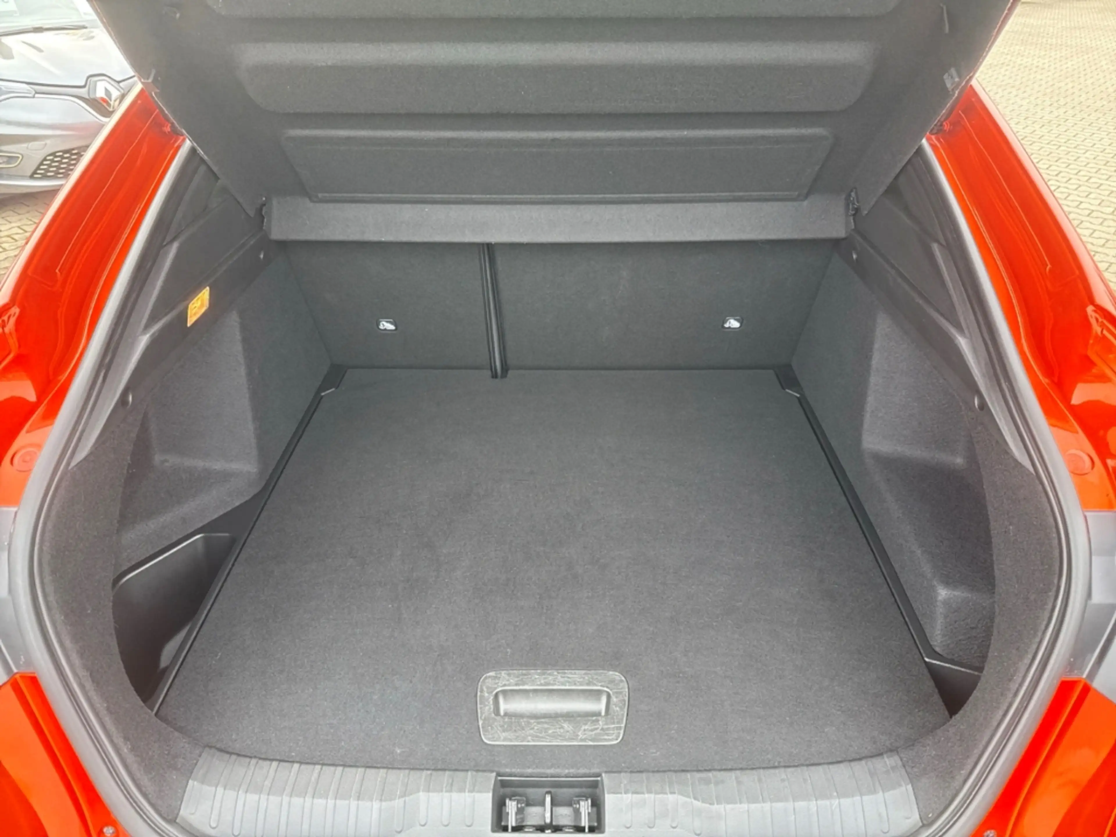 Renault Arkana LINE FAST TRACK 160 EDC R.S. Line Fast Track ACC+N — photo 12