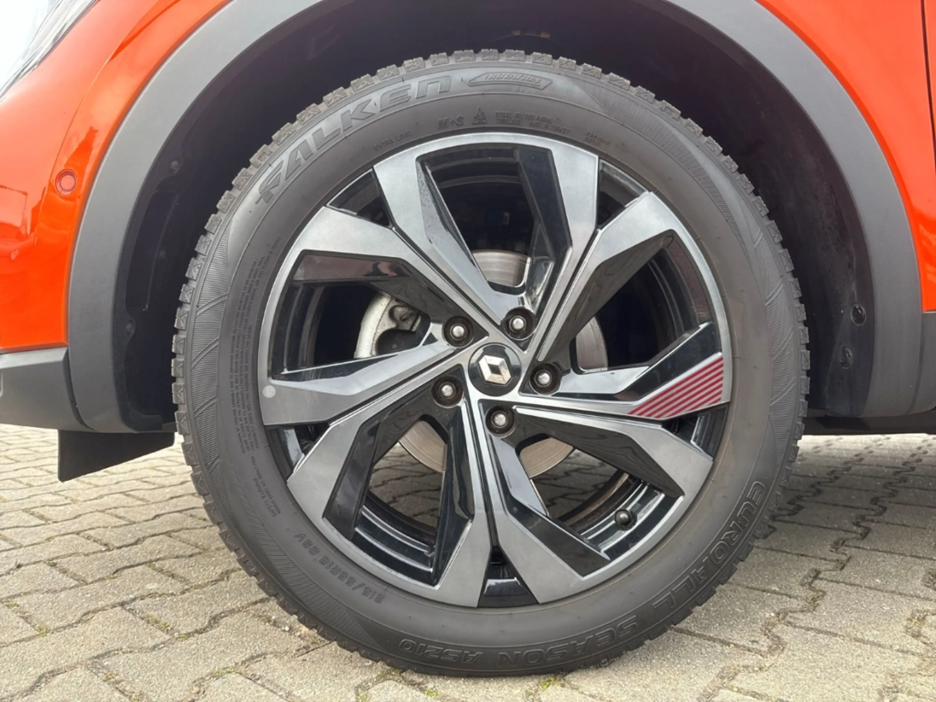 Renault Arkana LINE FAST TRACK 160 EDC R.S. Line Fast Track ACC+N — photo 13