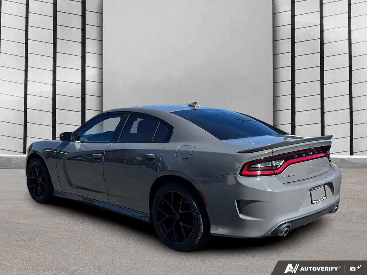 Dodge Charger снимка Dodge Charger