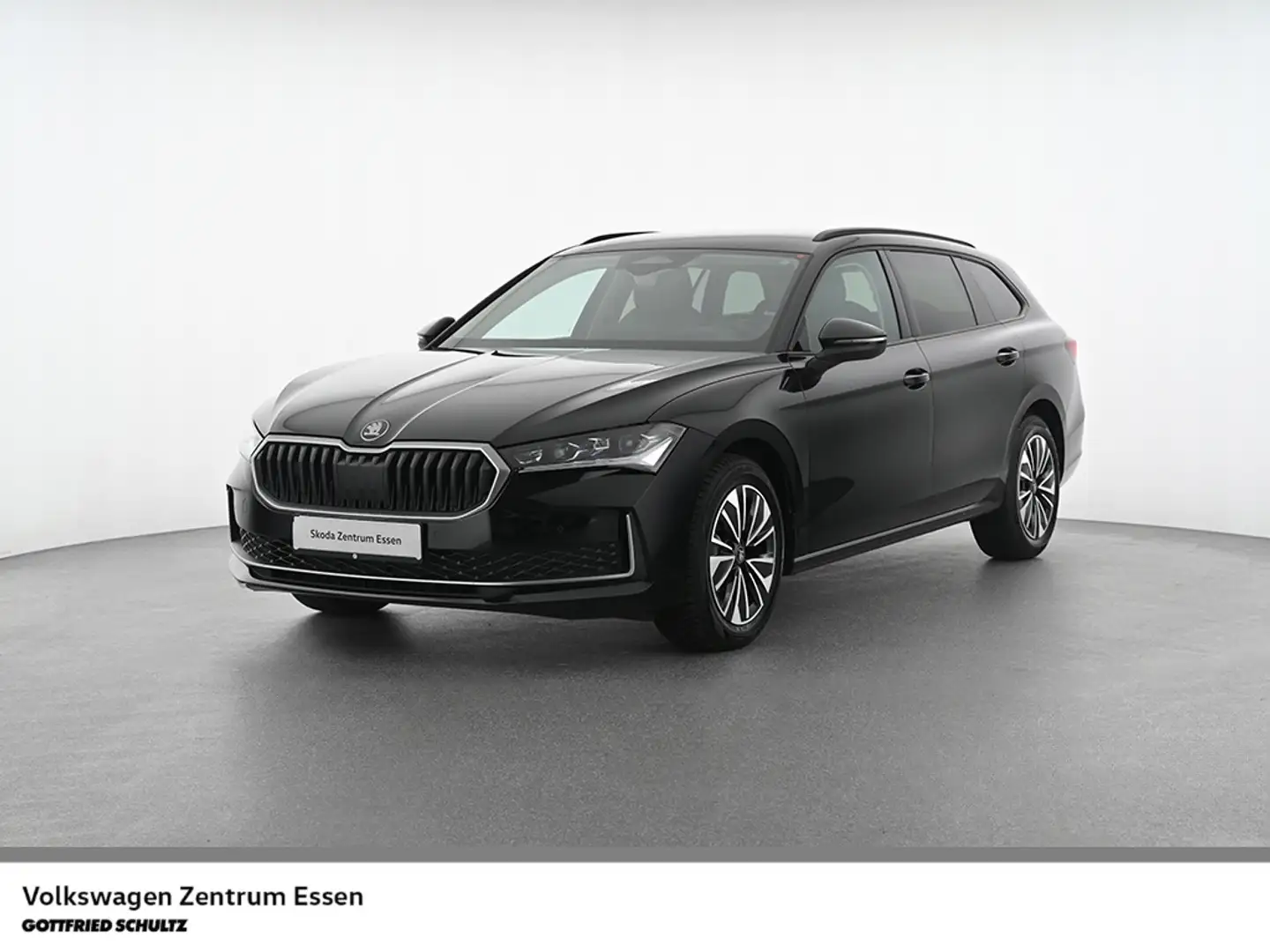 Skoda Superb Combi Selection TDI DSG Matrix AHK Navi R-Kamera Schwarz - 1