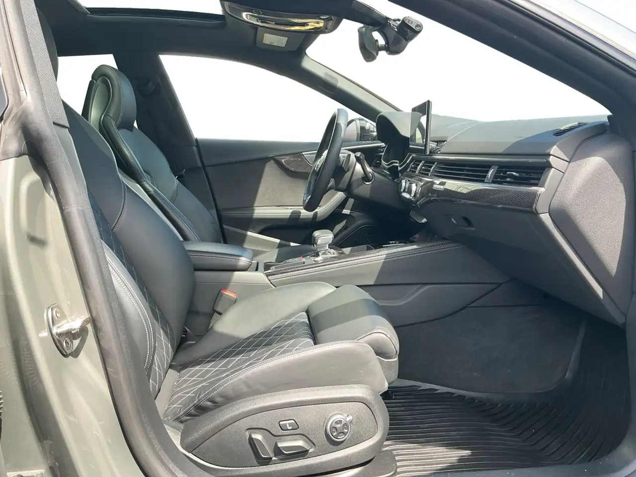 Audi S5 снимка Audi S5