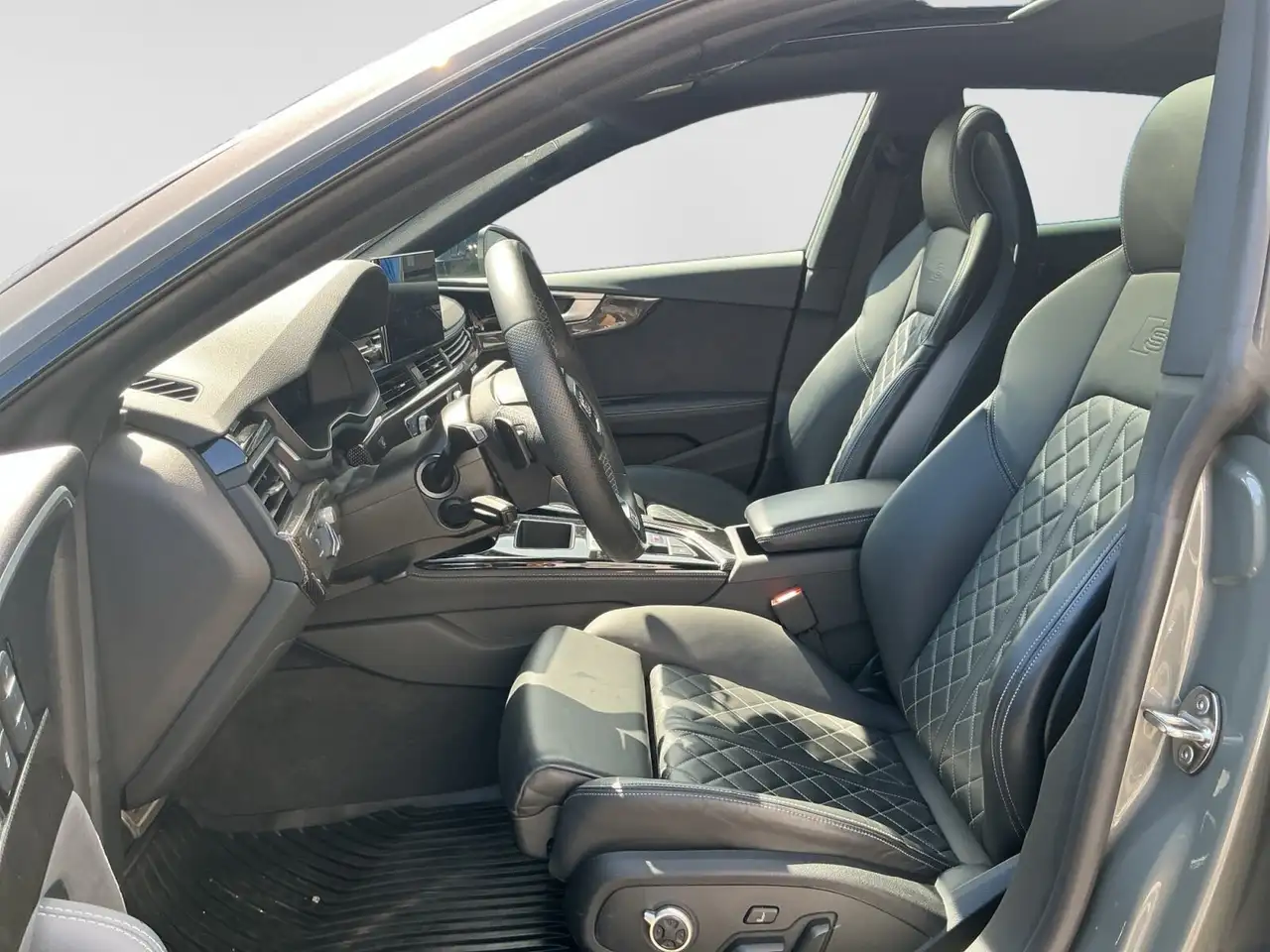 Audi S5 снимка Audi S5