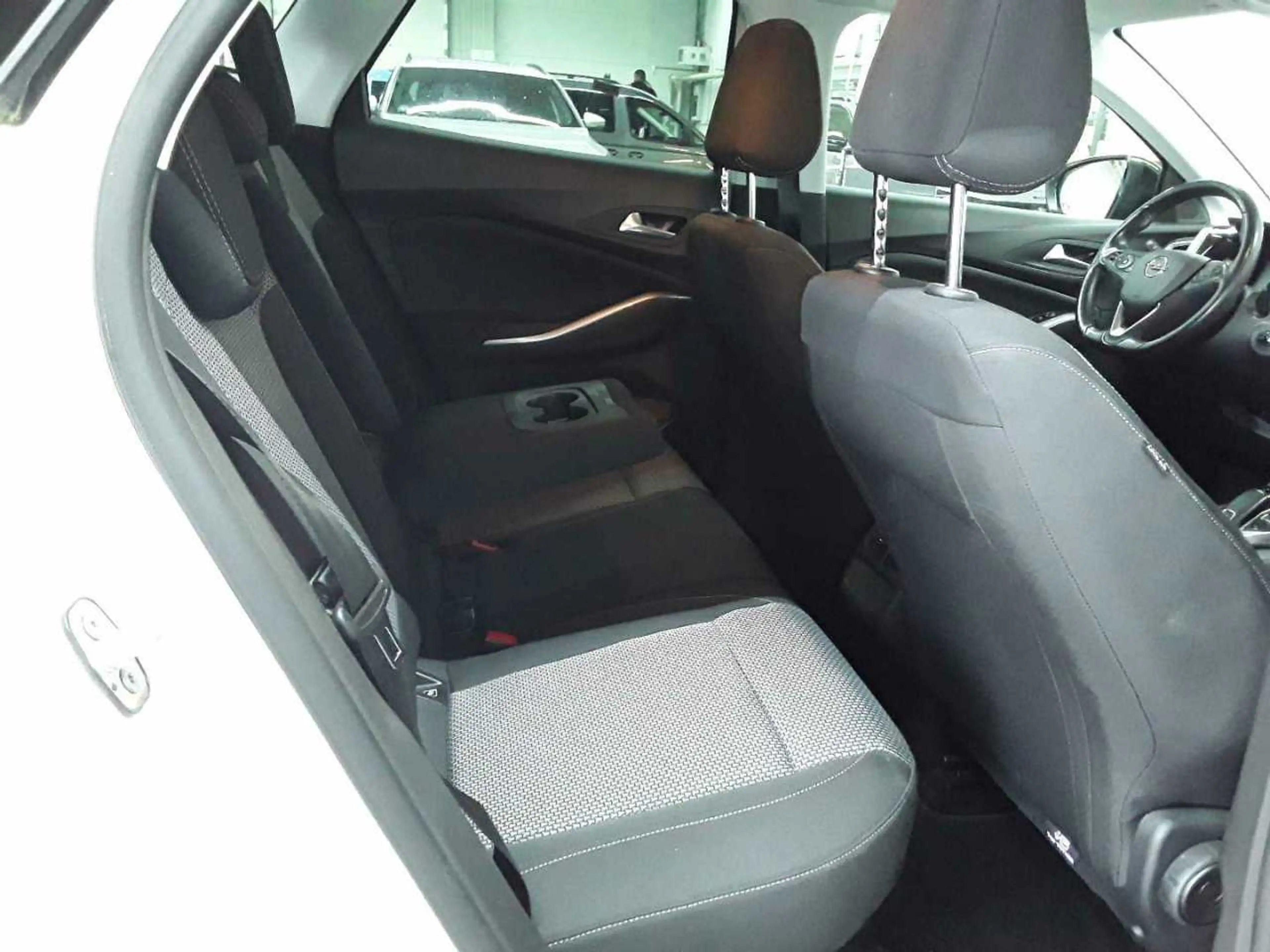 Opel Grandland Grandland 1.5 D Automatik GS Line SHZ — photo 14