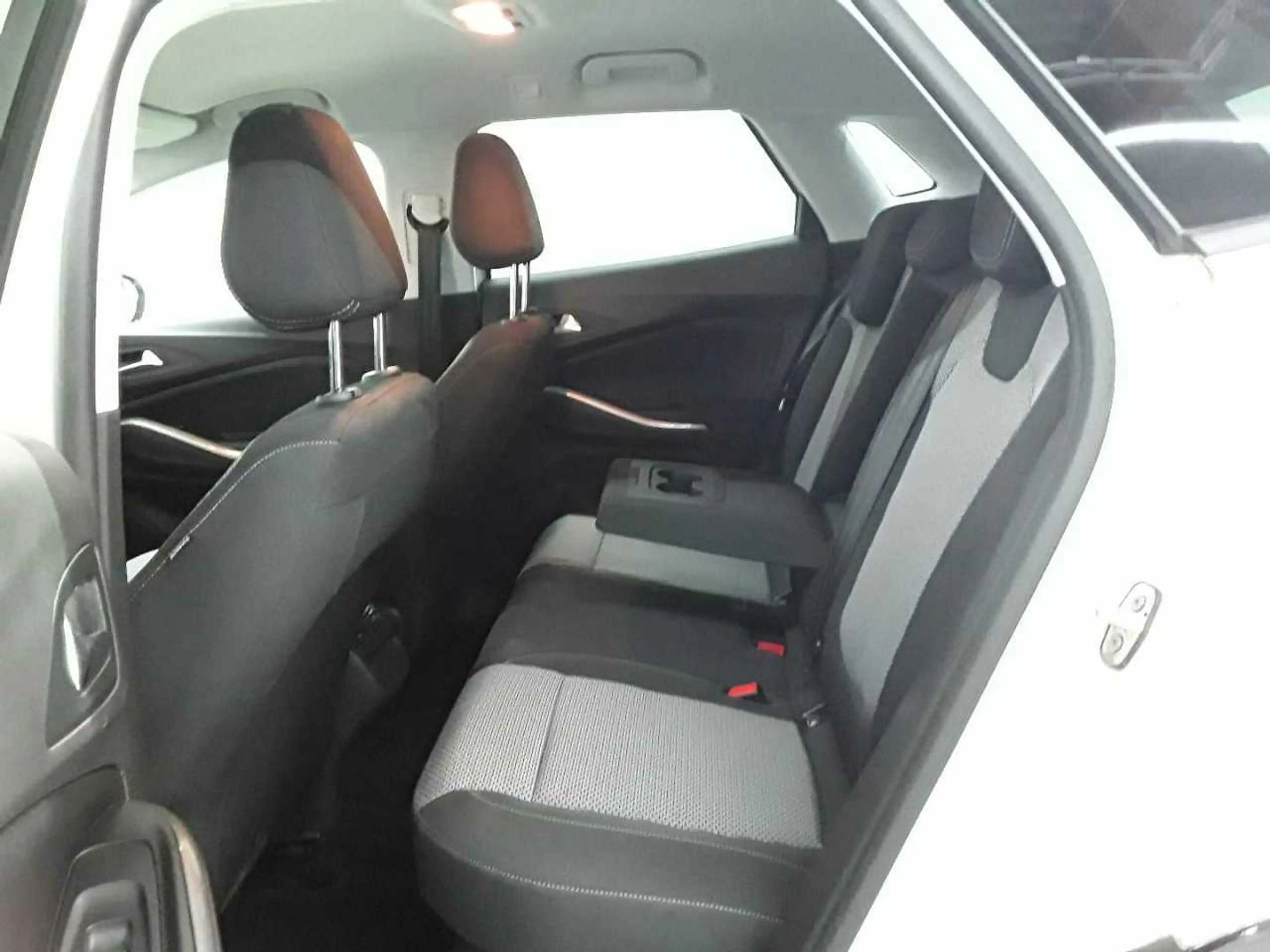 Opel Grandland Grandland 1.5 D Automatik GS Line SHZ — photo 13