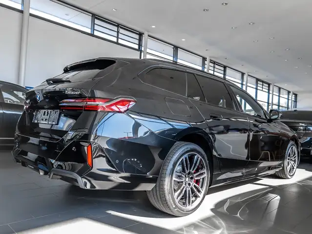 BMW 5 Series view 2