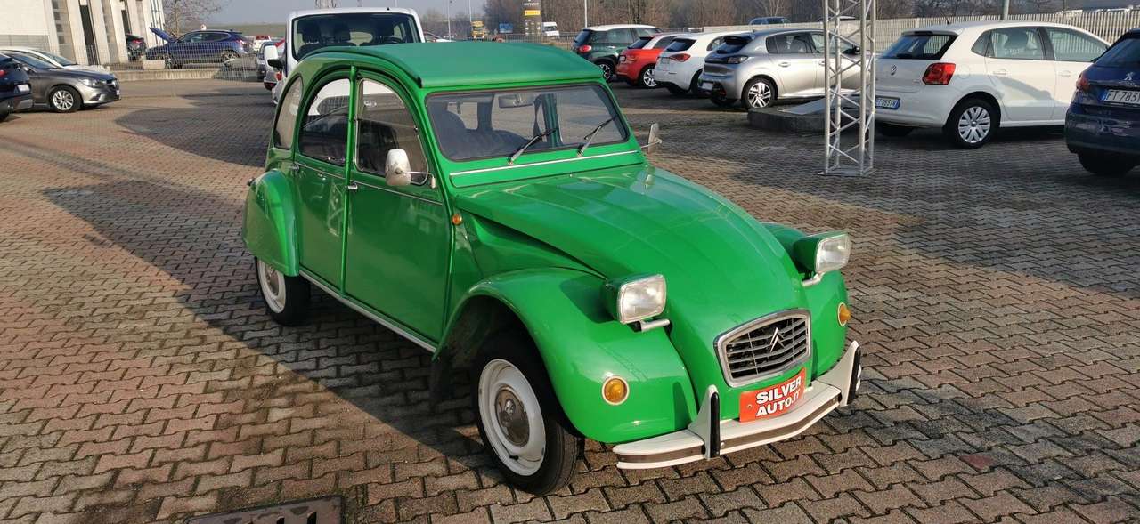 Citroen 2CV AZ