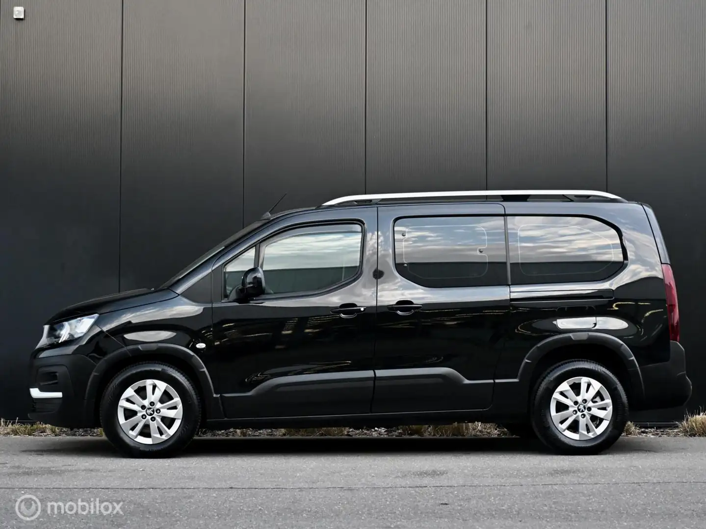 Peugeot Rifter Long 1.2 Puretech Long Allure 7p. Schwarz - 2