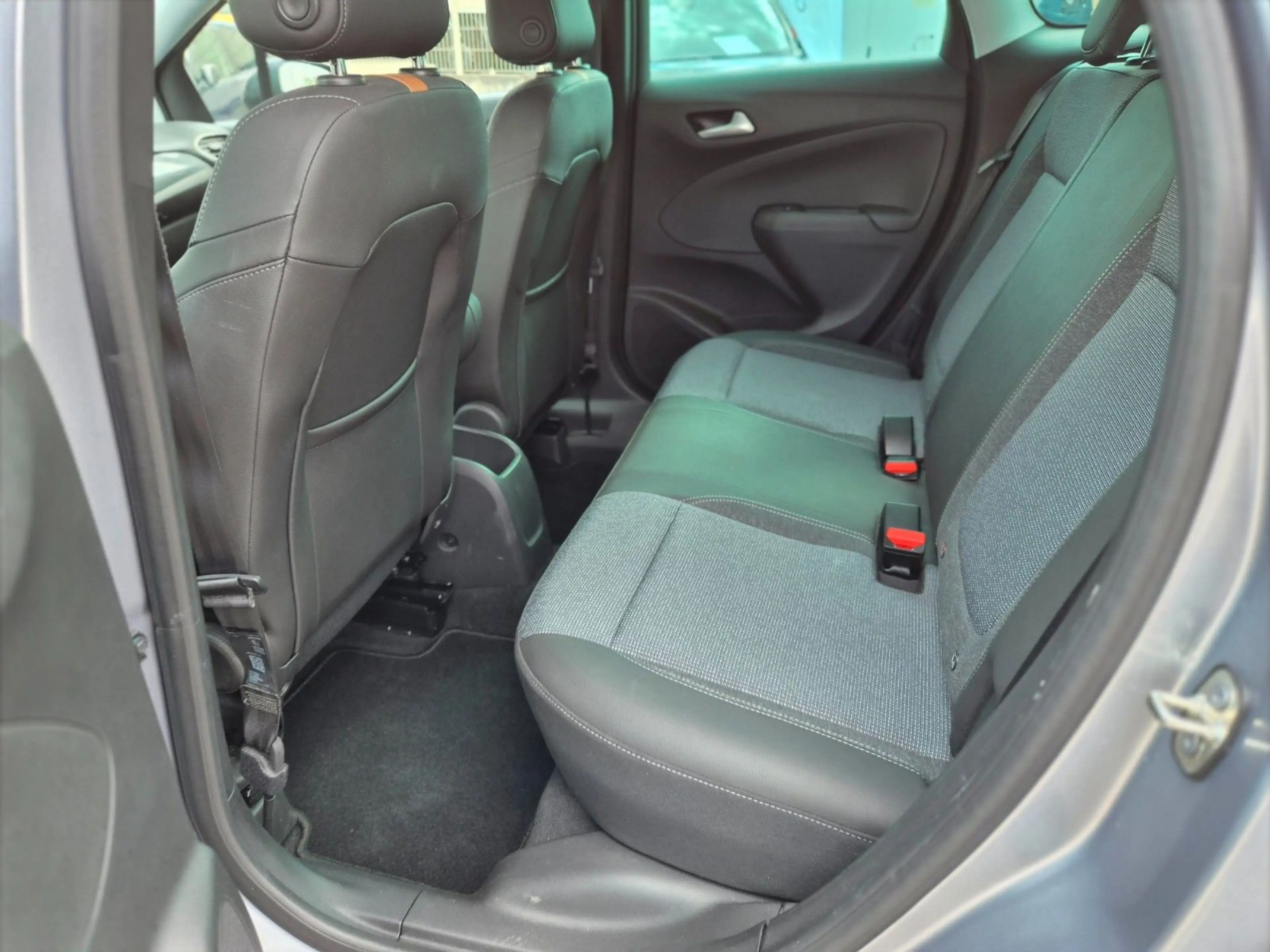 Opel Crossland X Automatik/Navi/Kamera/2.Hand/Garan — photo 31
